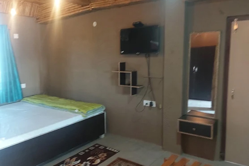 Room 3